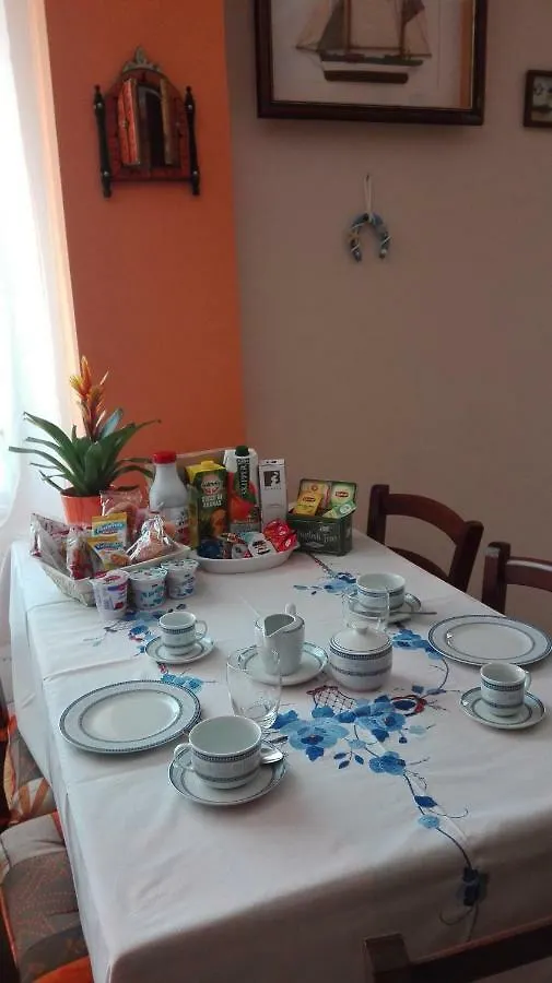 Apartmán Casarina Ventimiglia 0*,  Itálie
